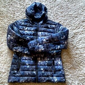 Kyodan | Lightweight puffer jacket, blue floral, M